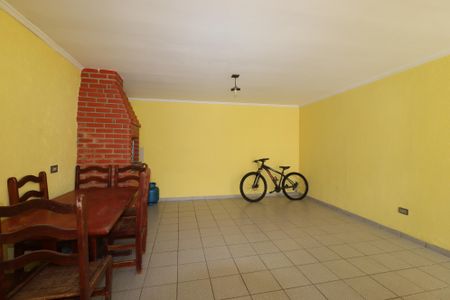 Casa à venda com 240m², 3 quartos e 4 vagasÁrea Gourmet