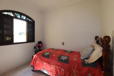 Casa à venda com 240m², 3 quartos e 4 vagasQuarto 2