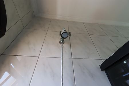 Casa à venda com 240m², 3 quartos e 4 vagasBanheiro da Suíte - Chuveiro