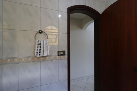 Casa à venda com 240m², 3 quartos e 4 vagasLavabo