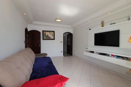 Casa à venda com 240m², 3 quartos e 4 vagasSala