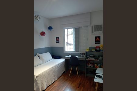 Casa à venda com 170m², 3 quartos e 2 vagas Casa à venda com 170m², 3 quartos e 2 vagasQuarto