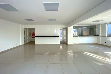 Apartamento à venda com 220m², 4 quartos e 2 vagas Apartamento à venda com 220m², 4 quartos e 2 vagasÁrea comum - Salão de festas