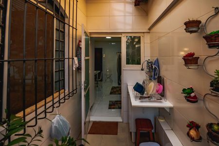 Casa à venda com 130m², 4 quartos e 2 vagas Casa à venda com 130m², 4 quartos e 2 vagasÁrea de Serviço