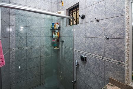 Casa à venda com 130m², 4 quartos e 2 vagas Casa à venda com 130m², 4 quartos e 2 vagasBanheiro do Quarto 1