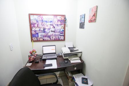 Apartamento para alugar com 100m², 3 quartos e 2 vagas Apartamento para alugar com 100m², 3 quartos e 2 vagasEscritório