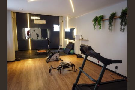 Apartamento para alugar com 100m², 3 quartos e 2 vagas Apartamento para alugar com 100m², 3 quartos e 2 vagasÁrea comum