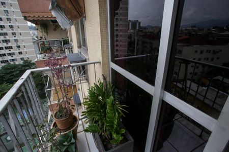 Apartamento para alugar com 100m², 3 quartos e 2 vagas Apartamento para alugar com 100m², 3 quartos e 2 vagasVaranda da Suíte