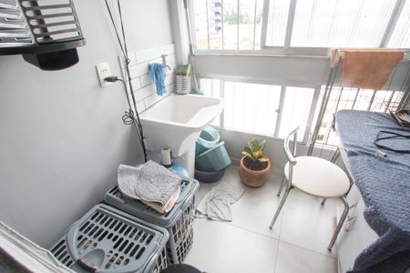 Apartamento para alugar com 100m², 3 quartos e 2 vagas Apartamento para alugar com 100m², 3 quartos e 2 vagasÁrea de Serviço