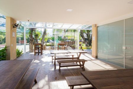 Apartamento para alugar com 65m², 2 quartos e 1 vaga Apartamento para alugar com 65m², 2 quartos e 1 vagaÁrea comum - Churrasqueira