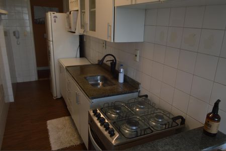 Apartamento para alugar com 65m², 2 quartos e 1 vaga Apartamento para alugar com 65m², 2 quartos e 1 vagaCozinha