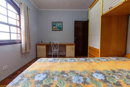 Casa à venda com 168m², 3 quartos e 2 vagas Casa à venda com 168m², 3 quartos e 2 vagasQuarto 3