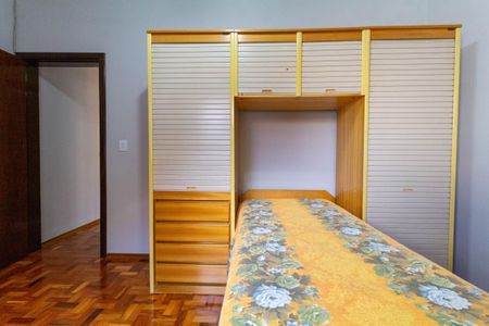 Casa à venda com 168m², 3 quartos e 2 vagas Casa à venda com 168m², 3 quartos e 2 vagasQuarto 3