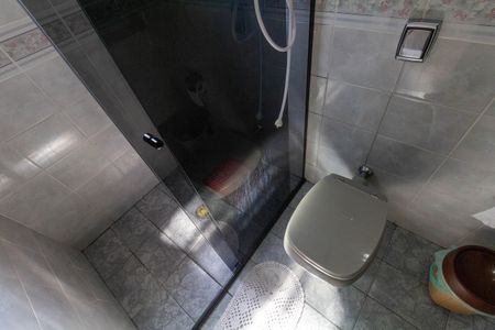 Casa à venda com 168m², 3 quartos e 2 vagas Casa à venda com 168m², 3 quartos e 2 vagasBanheiro da Suíte 2