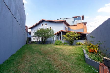 Casa à venda com 168m², 3 quartos e 2 vagas Casa à venda com 168m², 3 quartos e 2 vagasJardim