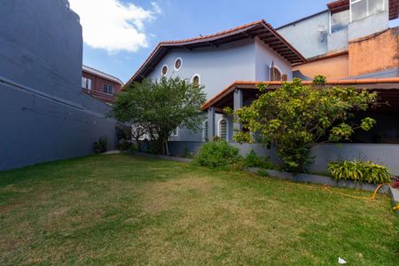 Casa à venda com 168m², 3 quartos e 2 vagas Casa à venda com 168m², 3 quartos e 2 vagasJardim