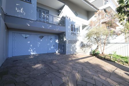 Casa para alugar com 300m², 4 quartos e 3 vagasÁrea externa