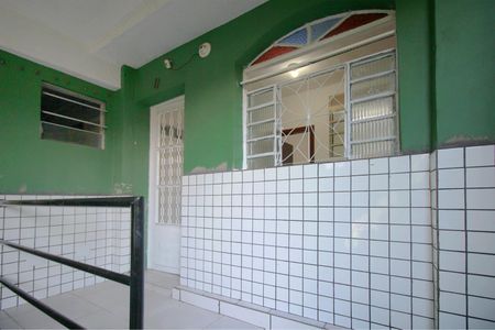 Casa para alugar com 40m², 2 quartos e sem vagaEntrada