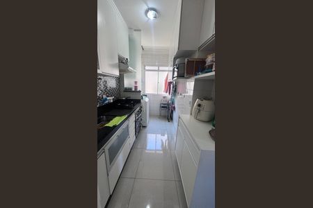 Apartamento à venda com 55m², 2 quartos e 1 vagaCozinha