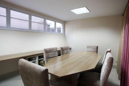 Apartamento à venda com 58m², 2 quartos e sem vagaÁrea Comum - Sala de Reuniões