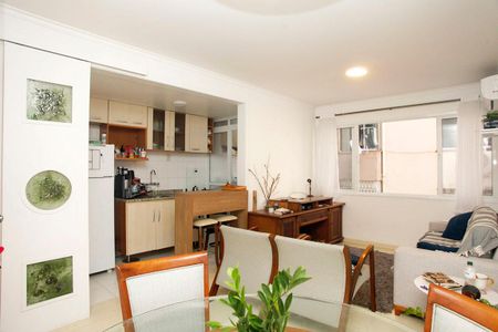 Sala de apartamento à venda com 2 quartos, 58m² em Bom Fim, Porto Alegre