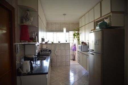 Apartamento à venda com 150m², 3 quartos e 2 vagasCozinha