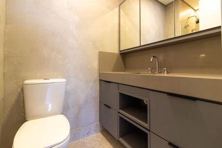 Apartamento à venda com 69m², 2 quartos e 1 vaga Apartamento à venda com 69m², 2 quartos e 1 vagaBanheiro