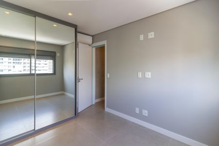 Apartamento à venda com 69m², 2 quartos e 1 vaga Apartamento à venda com 69m², 2 quartos e 1 vagaSuíte