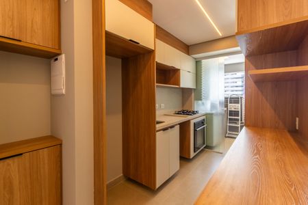 Apartamento à venda com 69m², 2 quartos e 1 vaga Apartamento à venda com 69m², 2 quartos e 1 vagaCozinha e Área de Serviço
