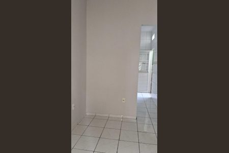 Apartamento para alugar com 40m², 2 quartos e sem vaga