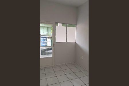 Apartamento para alugar com 40m², 2 quartos e sem vaga