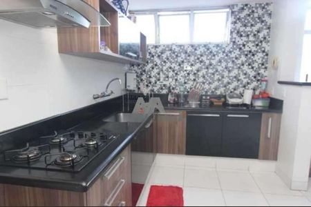 Apartamento à venda com 152m², 3 quartos e 1 vaga