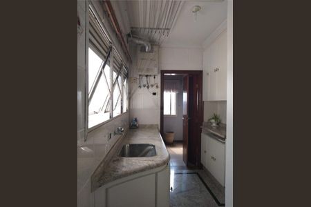 Apartamento à venda com 180m², 3 quartos e 3 vagas