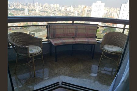 Apartamento à venda com 180m², 3 quartos e 3 vagas
