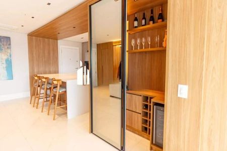 Apartamento à venda com 129m², 2 quartos e 2 vagas