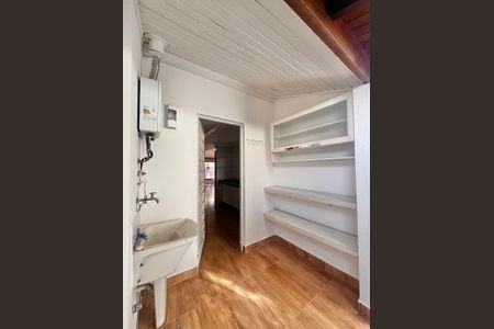 Casa de condomínio à venda com 123m², 3 quartos e 2 vagas Casa de condomínio à venda com 123m², 3 quartos e 2 vagasÁrea de Serviço