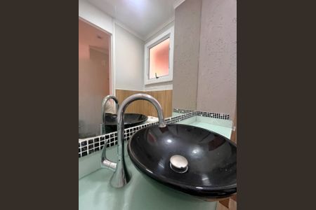Casa de condomínio à venda com 123m², 3 quartos e 2 vagas Casa de condomínio à venda com 123m², 3 quartos e 2 vagasLavabo