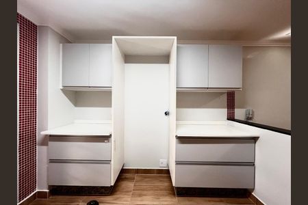 Casa de condomínio à venda com 123m², 3 quartos e 2 vagas Casa de condomínio à venda com 123m², 3 quartos e 2 vagasCozinha