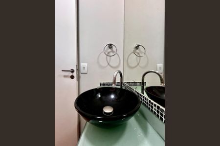 Casa de condomínio à venda com 123m², 3 quartos e 2 vagas Casa de condomínio à venda com 123m², 3 quartos e 2 vagasLavabo