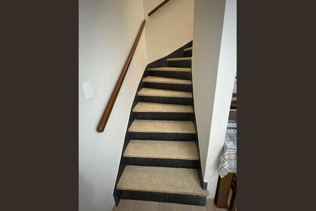 Foto 03 de casa à venda com 2 quartos, 89m² em Jardim Sao Caetano, São Caetano do Sul