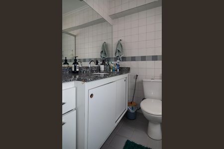 Apartamento à venda com 78m², 1 quarto e 2 vagas Apartamento à venda com 78m², 1 quarto e 2 vagasBanheiro Social