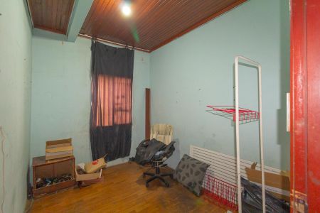 Casa à venda com 289m², 5 quartos e 3 vagas Casa à venda com 289m², 5 quartos e 3 vagasQuarto 2