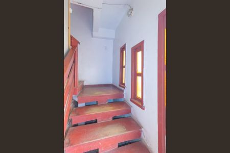 Casa à venda com 289m², 5 quartos e 3 vagas Casa à venda com 289m², 5 quartos e 3 vagasEntrada