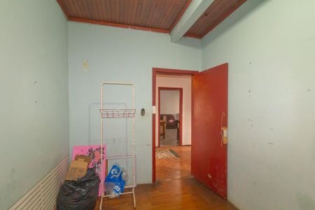 Casa à venda com 289m², 5 quartos e 3 vagas Casa à venda com 289m², 5 quartos e 3 vagasQuarto 2