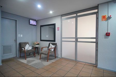 Apartamento à venda com 77m², 2 quartos e sem vagaHall de entrada