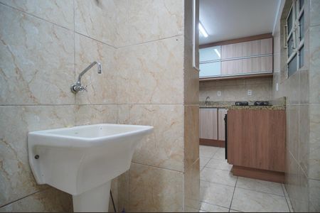 Apartamento à venda com 77m², 2 quartos e sem vagaÁrea de Serviço