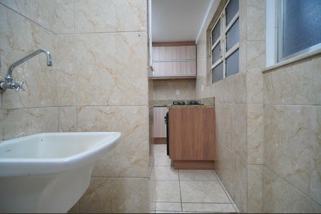 Apartamento à venda com 77m², 2 quartos e sem vagaÁrea de Serviço