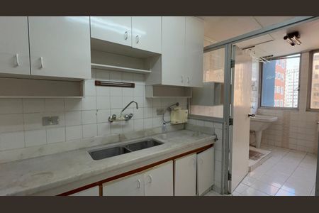 Apartamento para alugar com 178m², 3 quartos e 1 vaga Apartamento para alugar com 178m², 3 quartos e 1 vagaCozinha