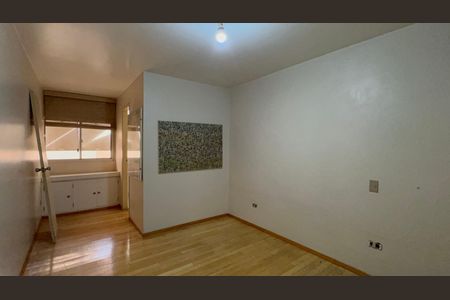 Apartamento para alugar com 178m², 3 quartos e 1 vaga Apartamento para alugar com 178m², 3 quartos e 1 vagaSuíte 1