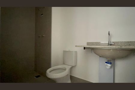 Studio à venda com 26m², 1 quarto e sem vaga Studio à venda com 26m², 1 quarto e sem vagaBanheiro da Suíte
